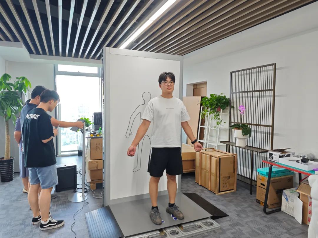 元硕太赫兹 | 未来视界，解密新晋「隐形」诊疗师